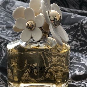 Marc Jacobs Daisy EDT